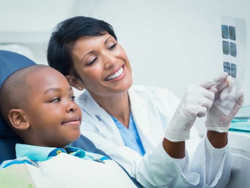 The Smilist DSO dentist with young patient